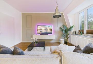 Kernsanierte Dachgeschosswohnung mit ca. 139 m² Grundfläche und Potenzial für Maisonette-Ausbau