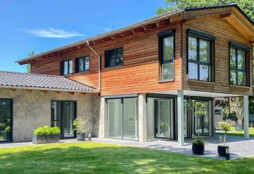 Ein Zuhause, das Maßstäbe setzt Architektur. Natur. Lebensqualität.
