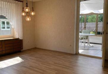 3 Zimmer-Wohnung, Gartenanteil, Seenähe, ruhig, Wintergarten