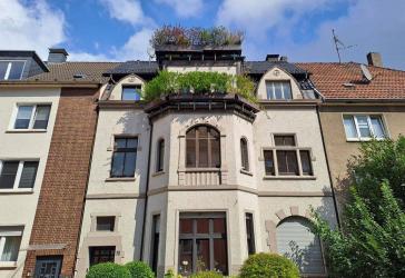 Rüttenscheider Liebling! Charmante 3 Raum Altbauwohnung in der Belle-Etage