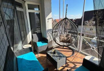 schöne 5 Zimmer-DG-Wohnung - Raumwunder für Familien