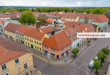 IMMOBERLIN.DE - Historisches, 2006 saniertes Wohn- & Geschäftshaus mit Ausbaupotential