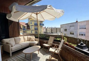 Wohnerlebnis in LU: 4-Zimmer-Wohnung mit Garage und Loggia