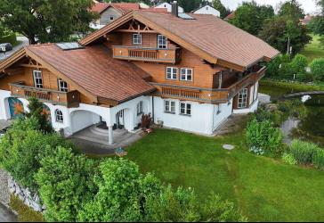 Vorschaubild Villa