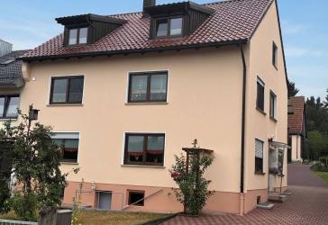Viel Platz für Generationenwohnen mit Zweifamilienhaus-Potenzial in Pfaffendorf Gem. Maroldsweisach