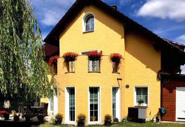 Einzigartiges Architektenhaus Provfrei mit märchenhafter Ausstrahlung und modernster Effizienz