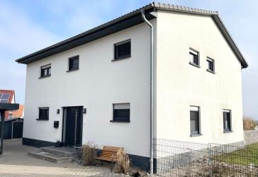 Idylle trifft Komfort - Modernes Einfamilienhaus im beliebten Juliushof (Hirschaid)