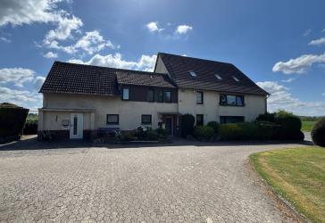 Wohnen mit Blick über Wiesen und Felder!