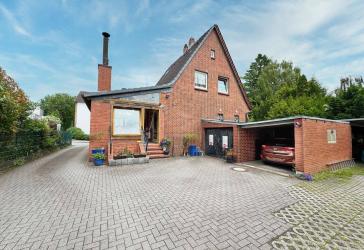 Einfamilienhaus mit 950 m² Grundstück in Norderstedt-Harksheide
