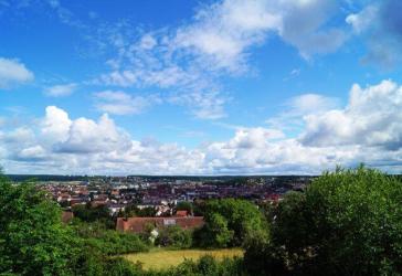 Ansbach: Dornröschenschloß auf ca. 1500 m² zum wachküssen! Wer traut sich ?