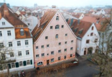 Vorschaubild Mehrfamilienhaus
