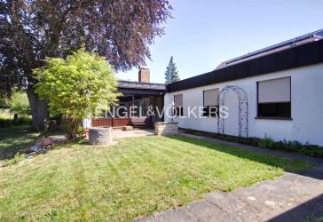 Bungalow mit Südterrasse und vielseitigen Nutzungsmöglichkeiten