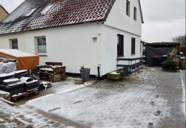Erbpachtgrundstück! Familienfreundliches Haus, großer Garten!