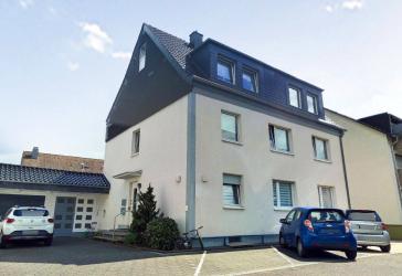 NEU: Vermietetes 3-Familienhaus + angebauter Bungalow in attraktiver Kombination