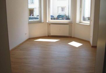 Zentrale 3ZKB mit Balkon und Garten in der Südstadt