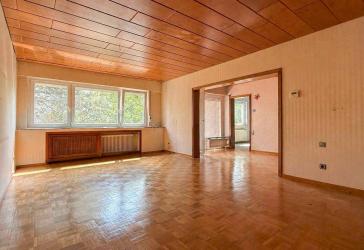 Ihr neues Zuhause: Bezugsfreie 4,5-Zimmerwohnung mit Balkon und Garage in Ahlen