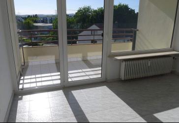 Frankfurt/M- Sossenheim 3 Zimmer Wohnung mit Loggia und EBK