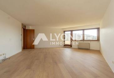 Attraktive 3-Zimmer-Wohnung mit Südostbalkon, Aufzug und TG-Garage in Sindelfingen