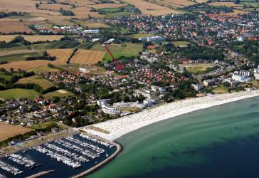 Doppelhaushälfte in bevorzugter strandnaher Lage