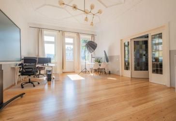 All-In Altbau-Büro im Briller Viertel: 130m², möbliert mit Terrasse