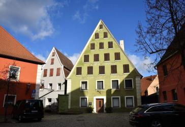 Vorschaubild Mehrfamilienhaus