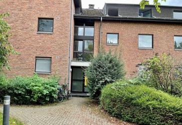 Schöne 2-Zimmer Wohnung mit Balkon