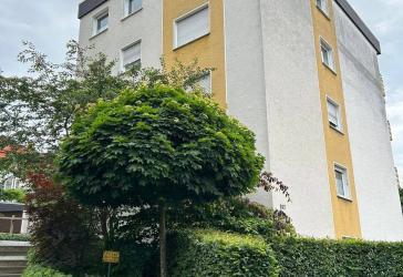 Frisch renovierte 4-Zimmer-Wohnung mit Balkon in einem Mehrfamilienhaus in Arnsberg
