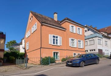 Charmante Stadtvilla in guter, zentrumsnaher Lage mit Garten