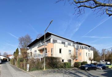 TOP WOHNLAGE ZIRNDORF NAHE ALTE VESTE: MODERNE 3-ZI-ETW MIT GROSSEM WESTBALKON UND 2 TG-STELLPLÄTZEN