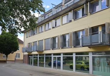 Zentral, idyllisch an der Brigach gelegene, behindertengerechte 2-Zimmer-Eigentumswohnung in Donaueschingen.