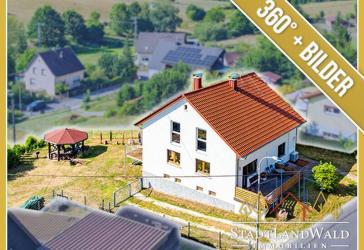 Attraktive Landimmobilie mit Charme - Freistehend, naturnah und modernisiert