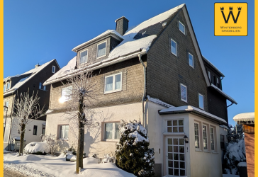Reserviert: Bestlage ! Gr. Familienhaus, Wohnen & Arbeiten unter einem Dach, Generationshaus etc.