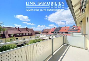 Nellingen: Leerstehende 3-Zi.-Wohnung mit viel Potential und Sonnenbalkon!***