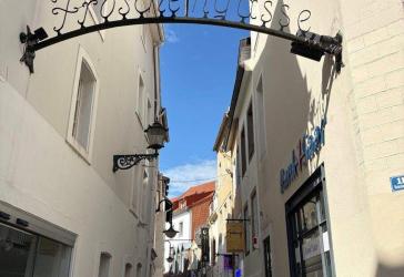 Ein Stück Saarbrücker Geschichte, Schönes Ladenlokal in der Fröschengasse