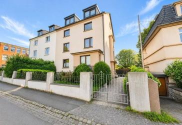 Vierfamilienhaus mit Teilungserklärung - 3 Einheiten kurzfristig neu vermietbar
