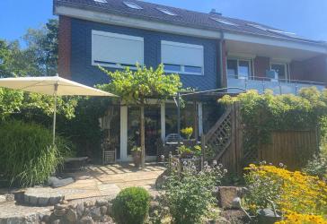 Von Privat, ohne Markler: Reihenendhaus mit Wintergarten