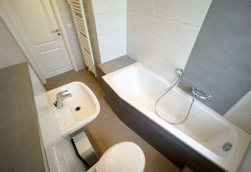 Frisch renoviert im Plauener Süden: 3 Zimmer mit saniertem Bad