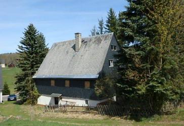 Landhaus mit Scheune für Bastler und Liebhaber