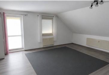 schöne 2-Zimmer Wohnung in ruhiger Lage zu vermieten