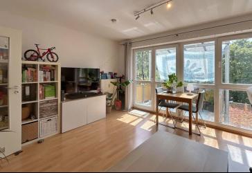 Vermietete 2-Zimmer-Wohnung mit überdachtem Balkon in zentrumsnaher Lage
