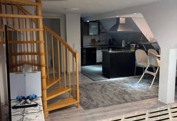 Maisonette Wohnung zu vermieten mit 3,5 Zimmer