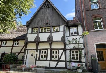 Schöner Wohnen 2026 trifft auf Fachwerk 1550: Die bequeme, beliebte & besondere Immobilie