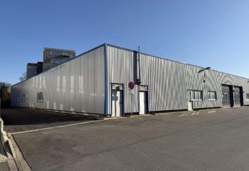 Vielseitig nutzbare Lagerhalle in Ense-Bremen