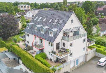 Nur 400 Meter zum Strand: Stilvolle 2-Zimmer-Wohnung in Scharbeutz als exklusive Auszeit oder Investment