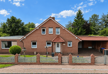 Viel Platz, großes Grundstück & besondere Möglichkeiten - Einfamilienhaus in Hooksiel