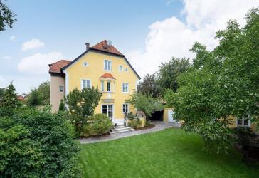 Vorschaubild Villa
