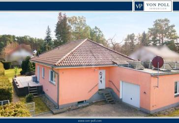 Gepflegtes Einfamilienhaus mit großem Garten, Waldblick, Garage und Vollkeller