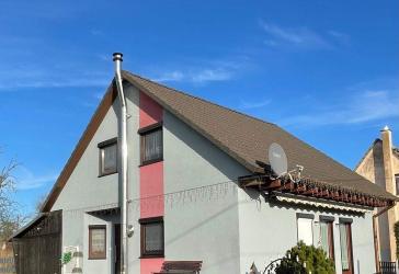 Traumhaftes Einfamilienhaus mit Terrasse, Garage / herrliche Lage in Meerane/Schönberg