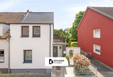 Meerbusch-Lank-Latum: Saniertes Reihenendhaus mit Garten & Terrasse