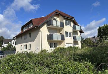 Lichtdurchflutete 2,5 Zimmer Eigentumswohnung, 79 qm in Rödermark/Breidert